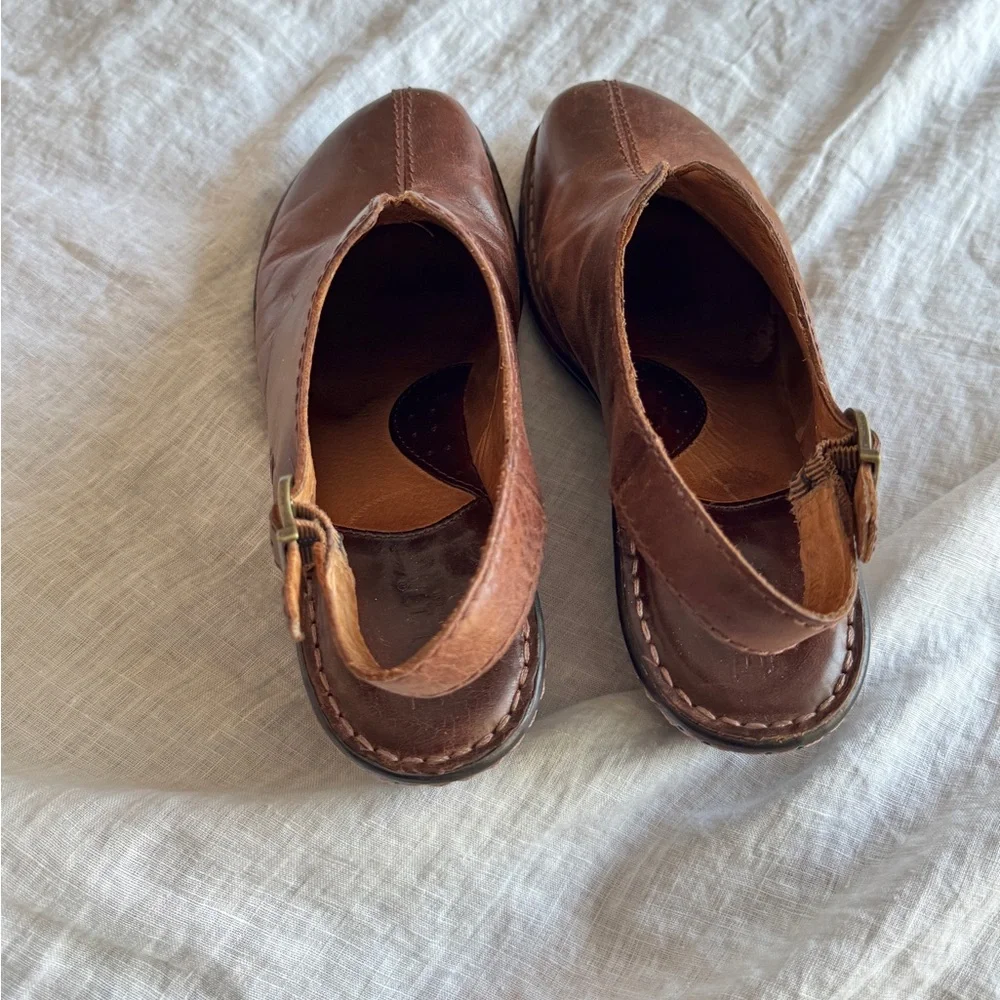 Born Flowers Slingback Wedge Clogs Size 10 Brown Leather